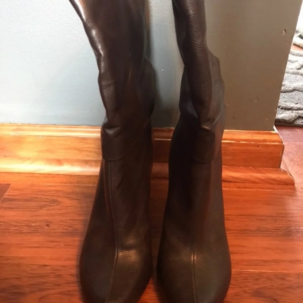 Boots - Picture 2 of 5